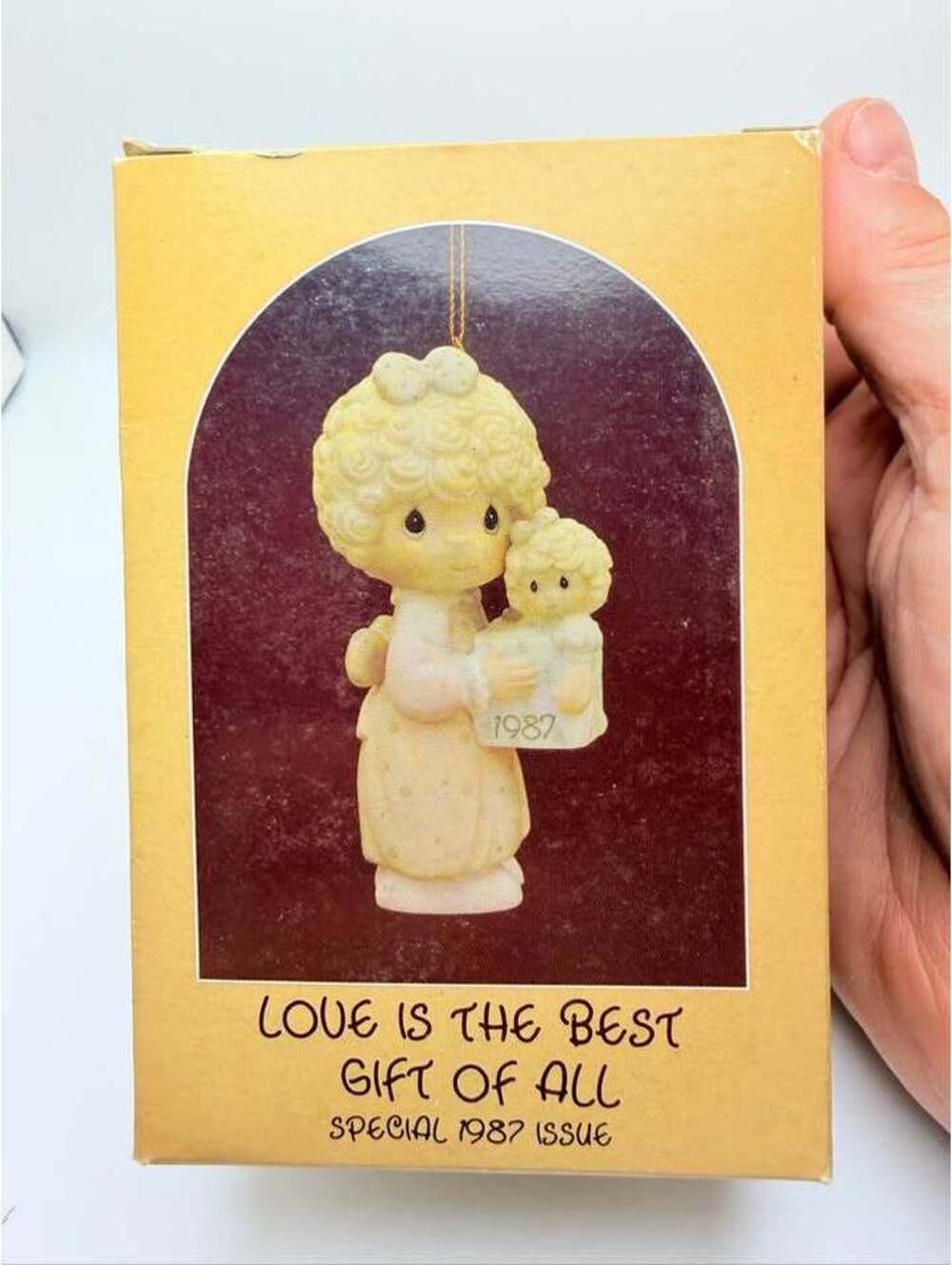 Preciousee Moments "Love is the Best Gift of All" Special 1987 Issue Ornament